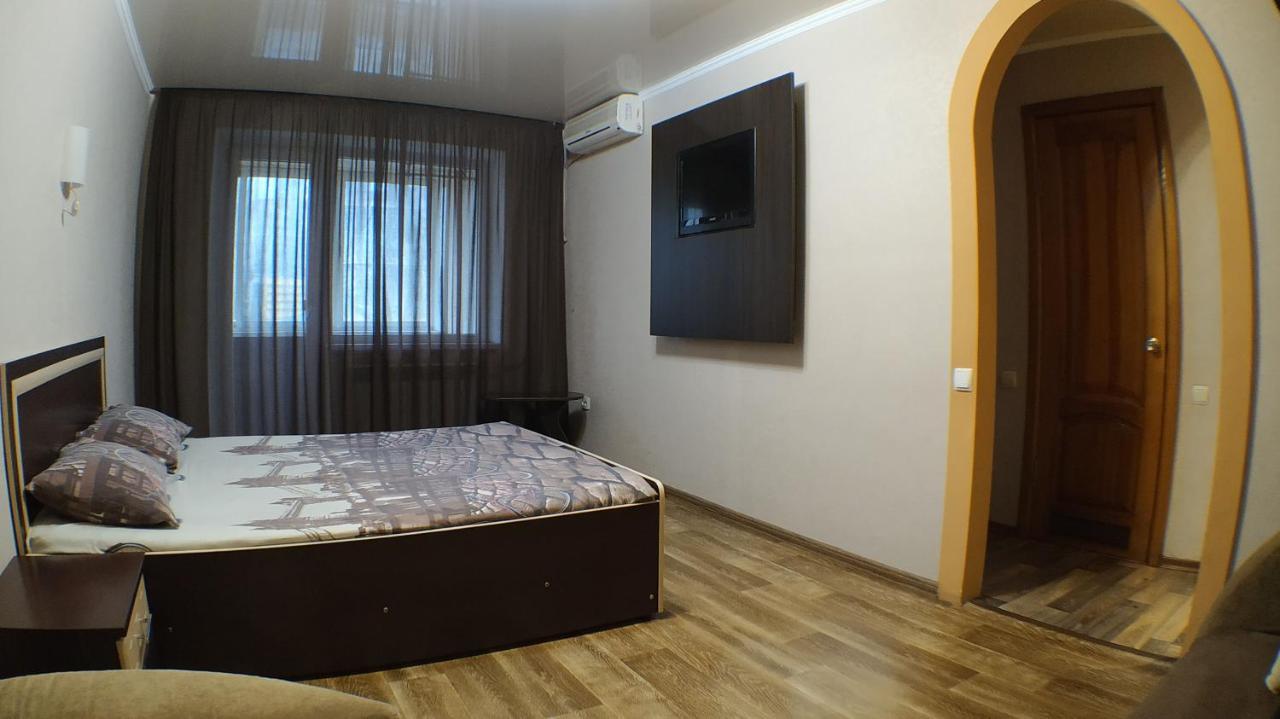 Апартаменты В Центре Металлургов 27 Kr Apartments Krivoj Rog Eksteriør bilde