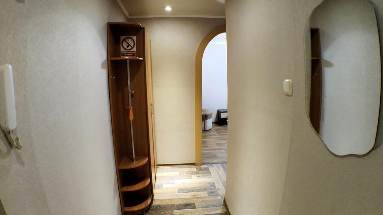 Апартаменты В Центре Металлургов 27 Kr Apartments Krivoj Rog Eksteriør bilde